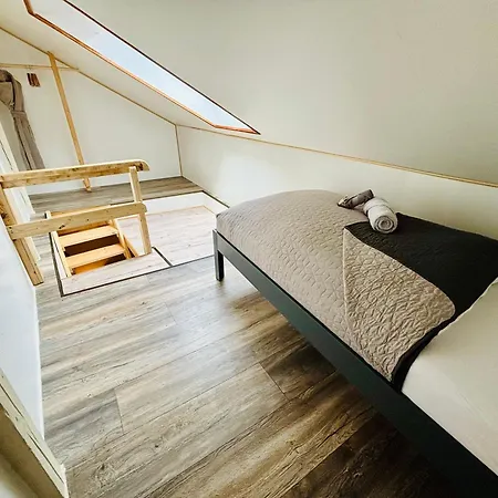 Lägenhet Aycatcherhomes - Mira I Old Town I 3br Loft I 9 Guests *