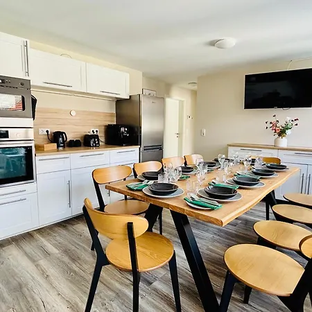 Aycatcherhomes - Mira I Old Town I 3br Loft I 9 Guests *