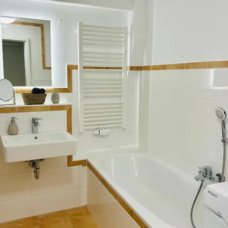 Aycatcherhomes - Mira I Old Town I 3br Loft I 9 Guests Lägenhet Marburg