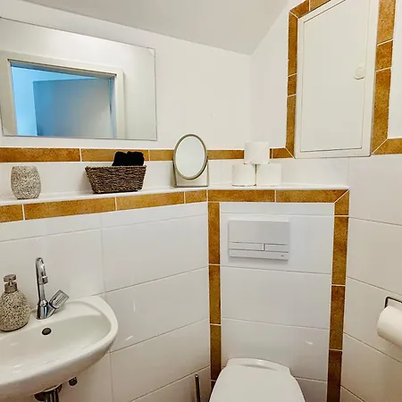 Aycatcherhomes - Mira I Old Town I 3br Loft I 9 Guests Lägenhet *